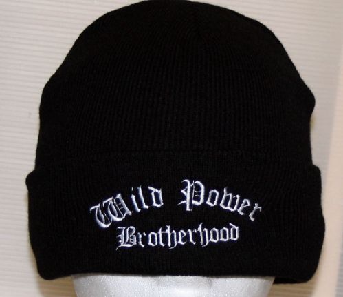 Wild Power Beanie Strickmütze1